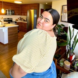 Meet your Posher, Tori